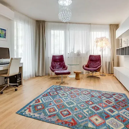 Modern & Cozy